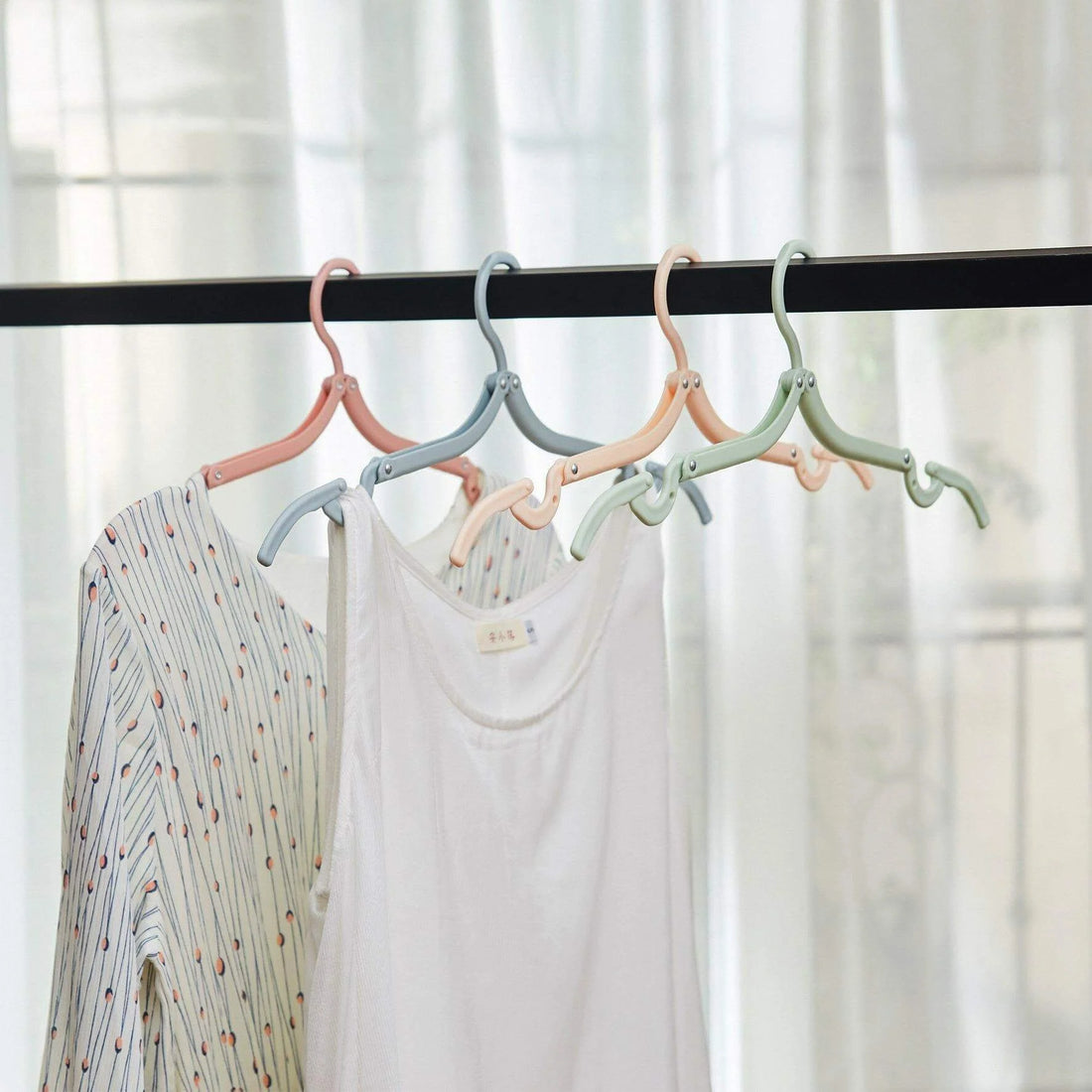 Foldable Clothes Travel Hanger